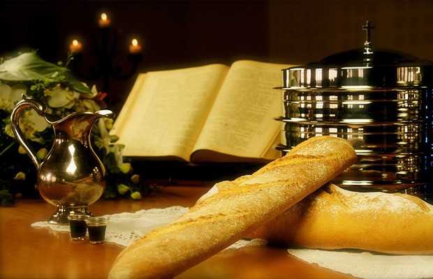 O Pão e o Vinho são os elementos da Ceia do Senhor.